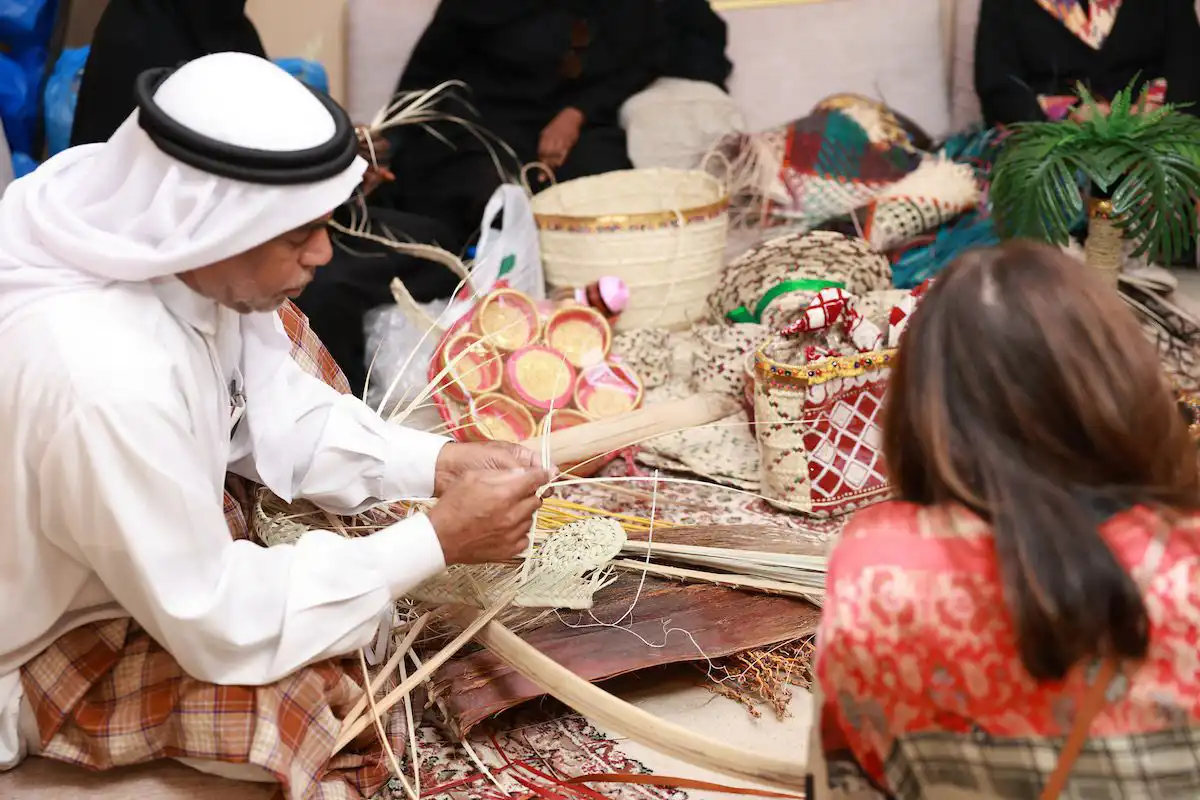 "مبادرة الخوص" 