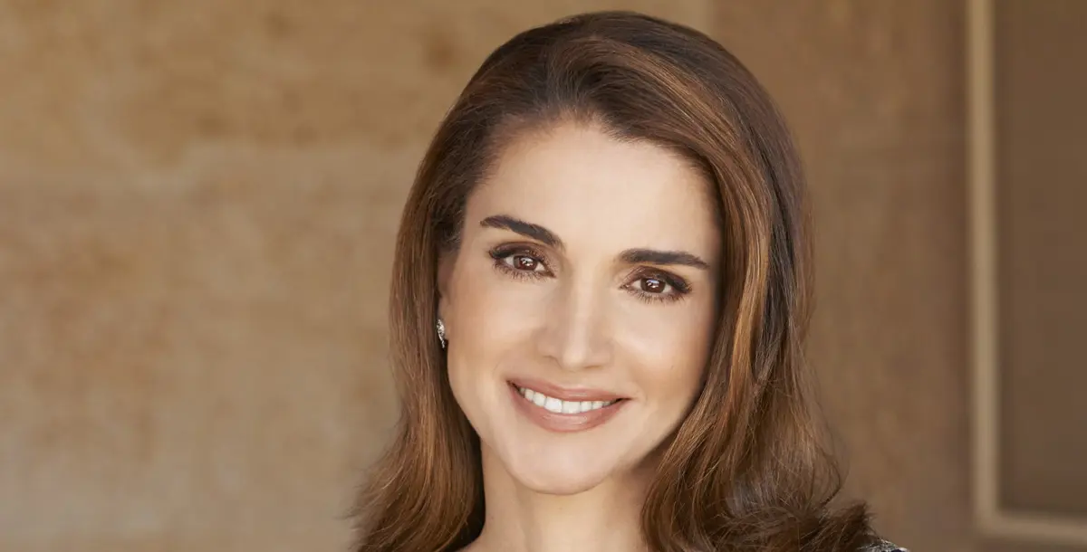 الملكة رانيا تحتفي بأصوات المؤذنين وأجراس الكنائس