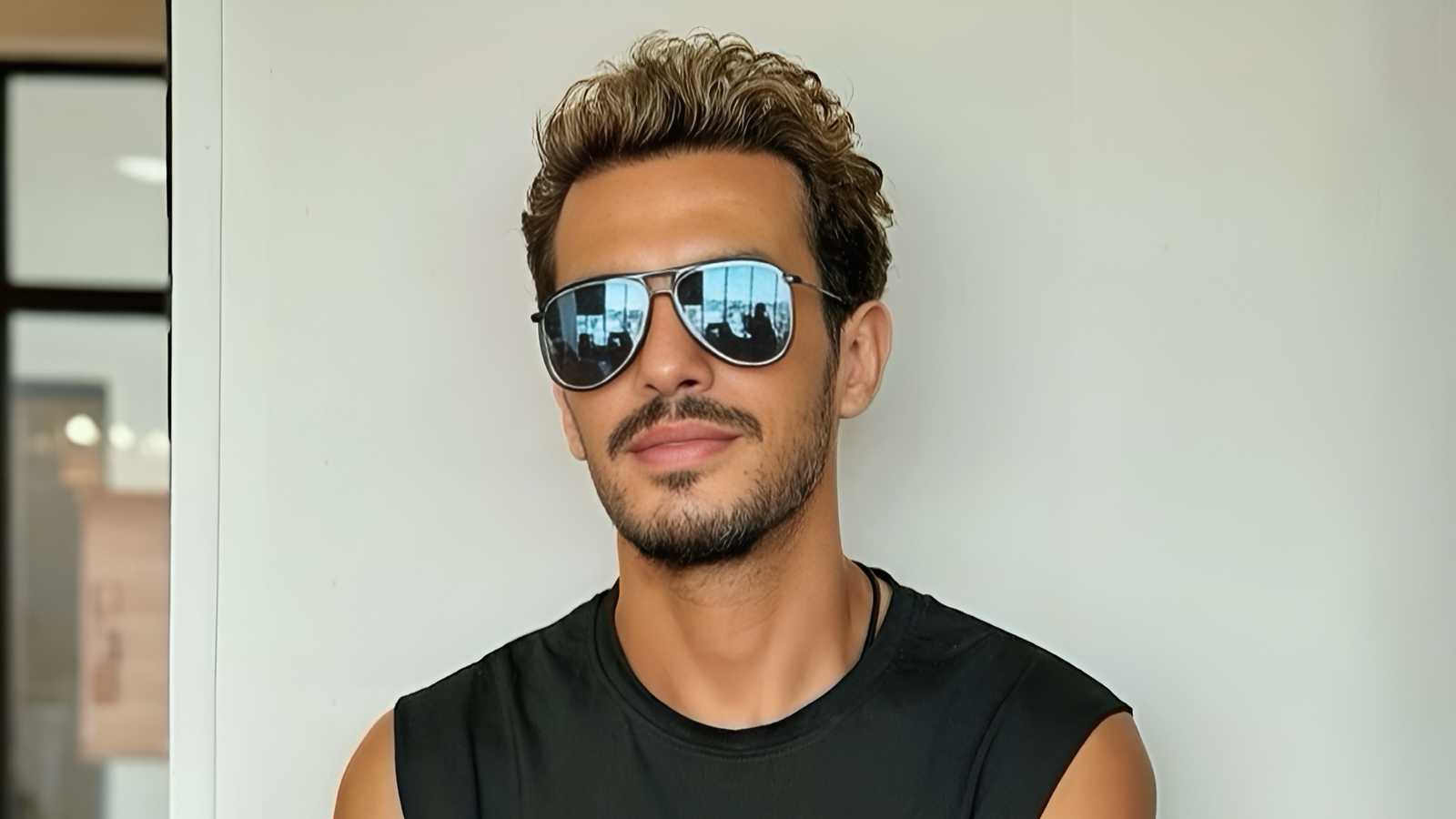 وفاة والد الموزع الموسيقي أحمد إبراهيم
