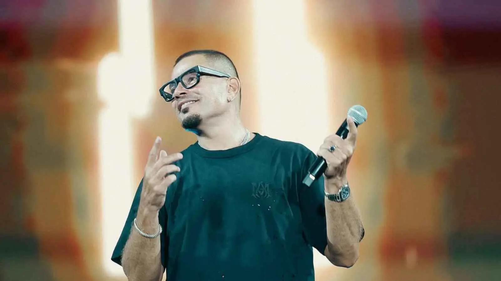 عمرو دياب