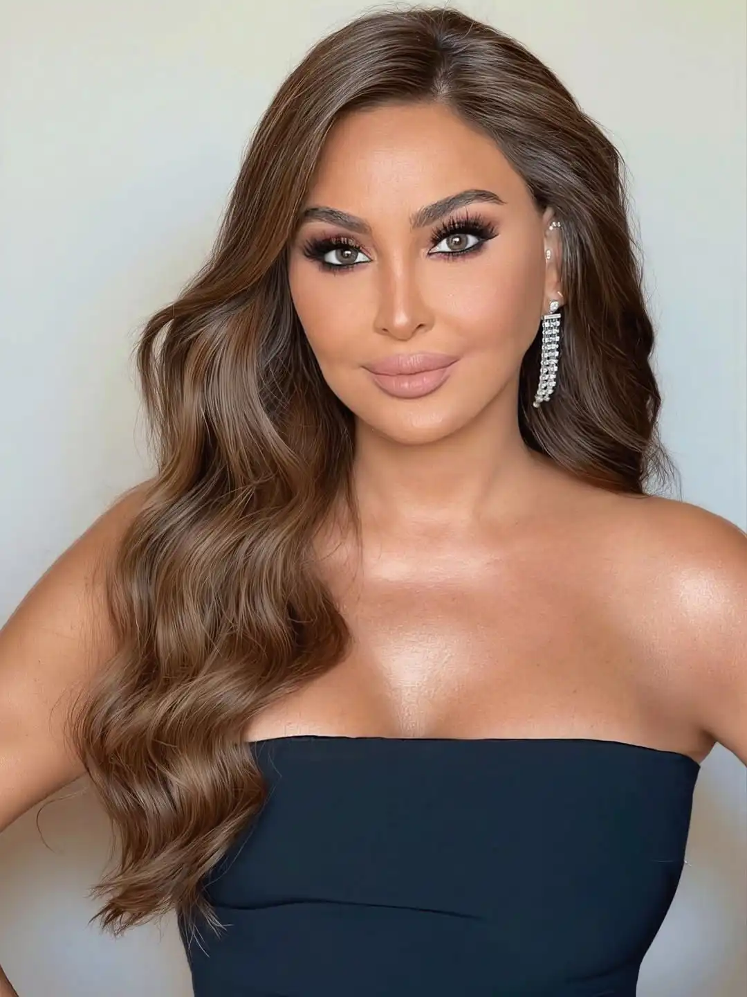 الفنانة اللبنانية إليسا