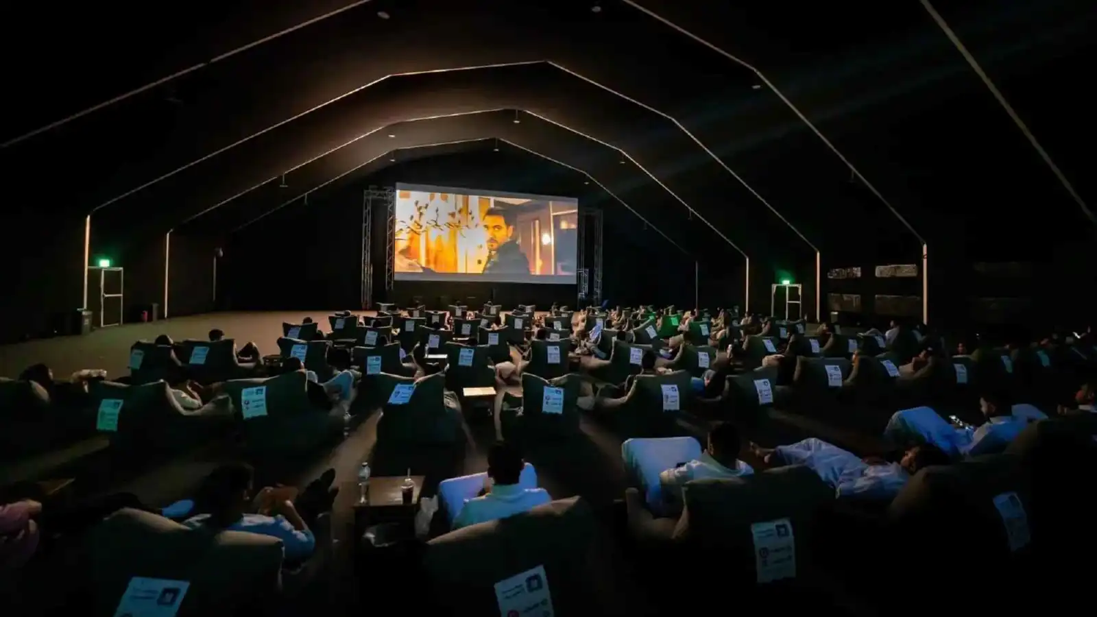 سينما القطيف تنطلق بأجواء بحرية وجماهيرية كبيرة