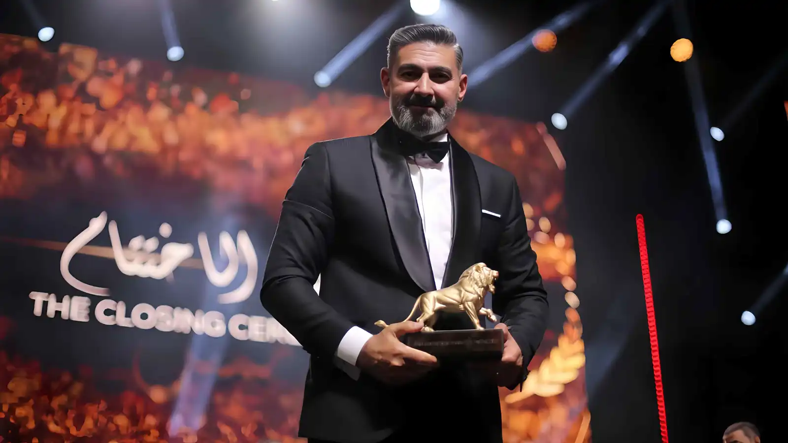 تكريم ياسر جلال في ختام مهرجان وهران الدولي للفيلم العربي