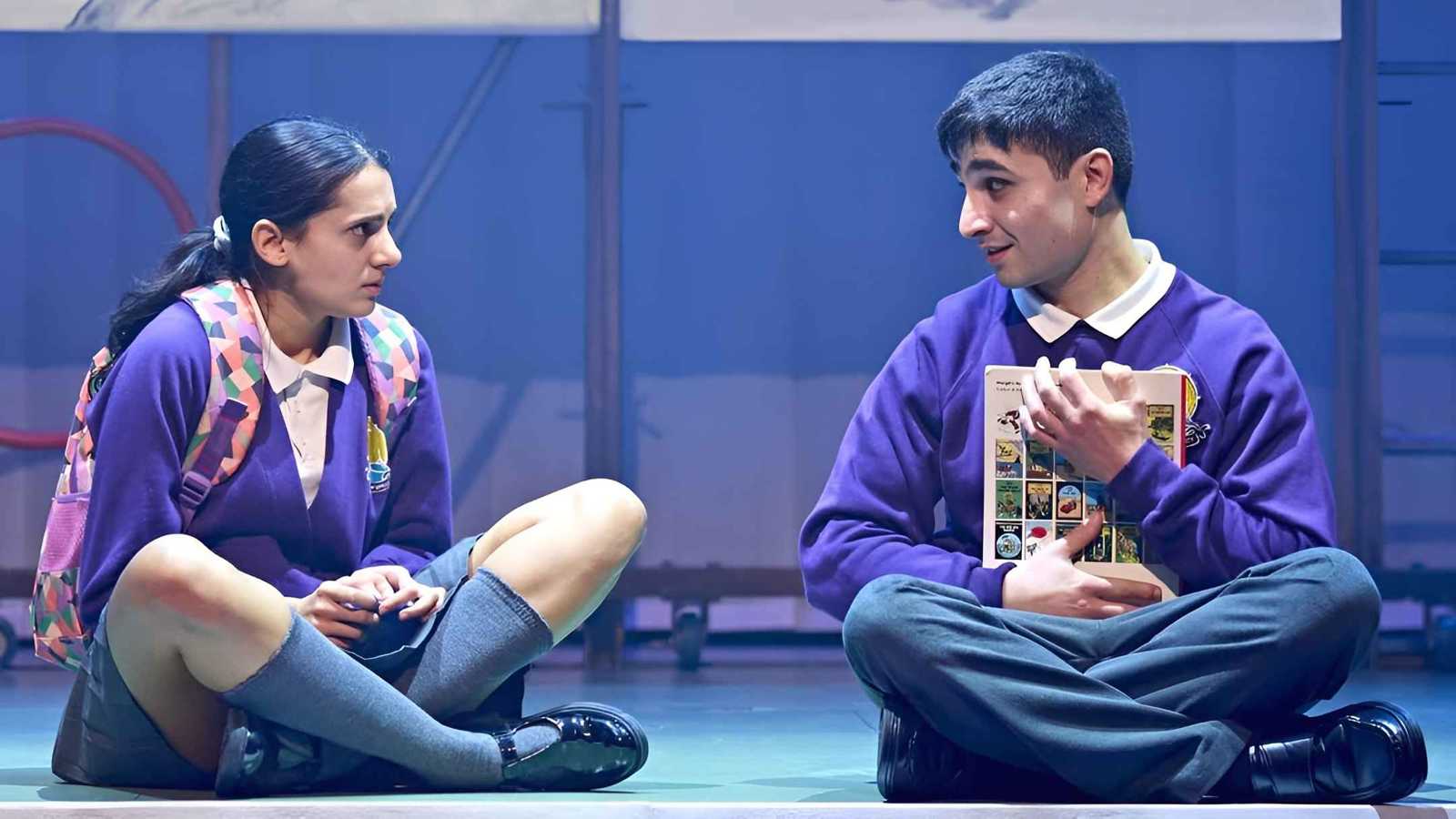 قصة لاجئ سوري يفوز بأرفع جوائز المسرح البريطاني 