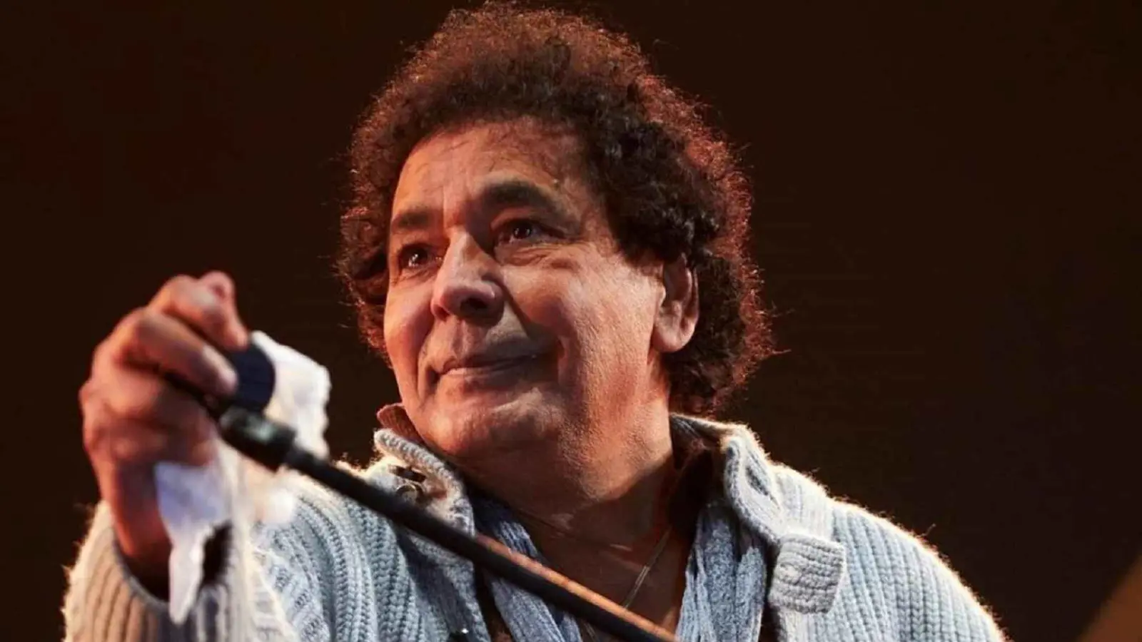 روتانا تطرح أحدث أغاني محمد منير "أنا الذي"