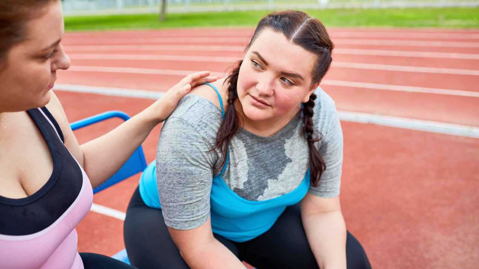 دليلكِ لإتيكيت التعليق على الوزن والمظهر