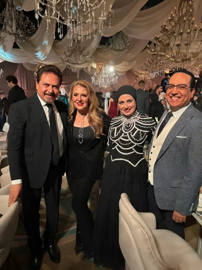 نجوم الفن يجتمعون في حفل زفاف نجل بيومي فؤاد