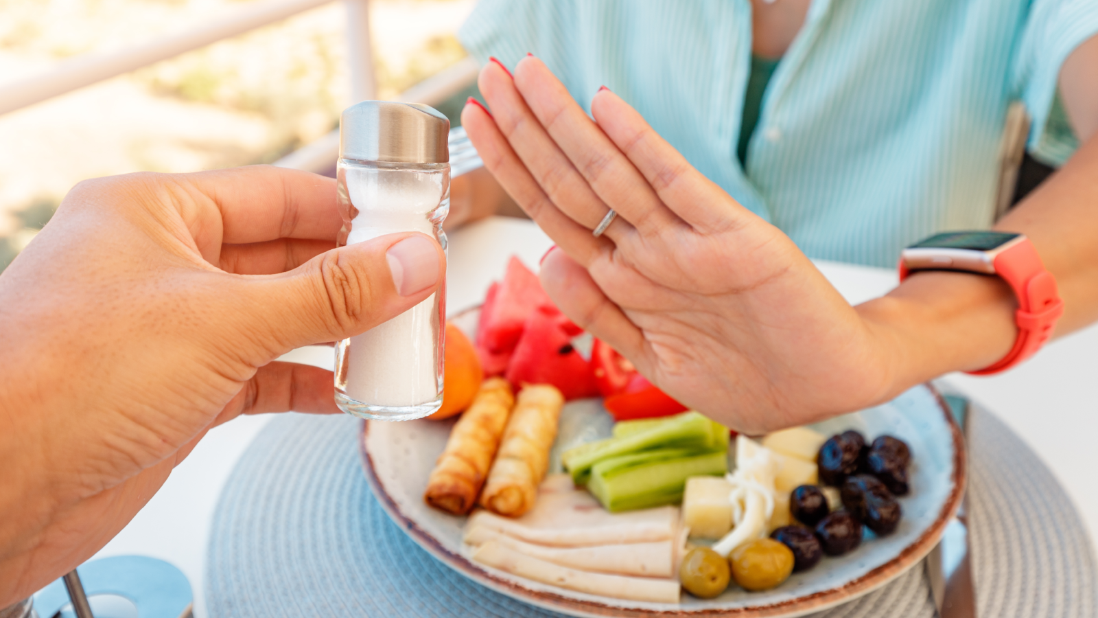 دراسة حديثة… توضح علاقة الأطعمة المالحة بالأكزيما