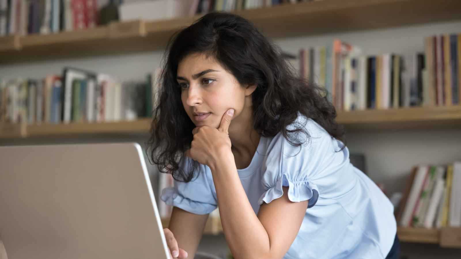 متى يكون الطموح محاولة للهروب من الذات؟