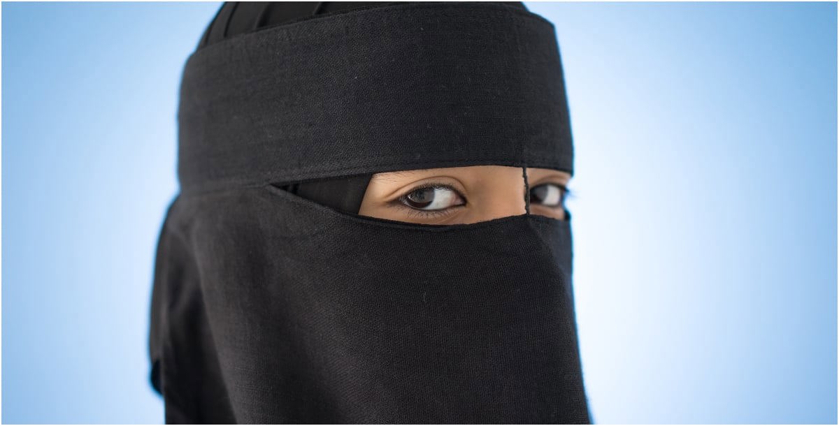 السعودية.. قرارٌ يتعلّق بفتاة البوليفارد لإخلالها بالذوق العام!