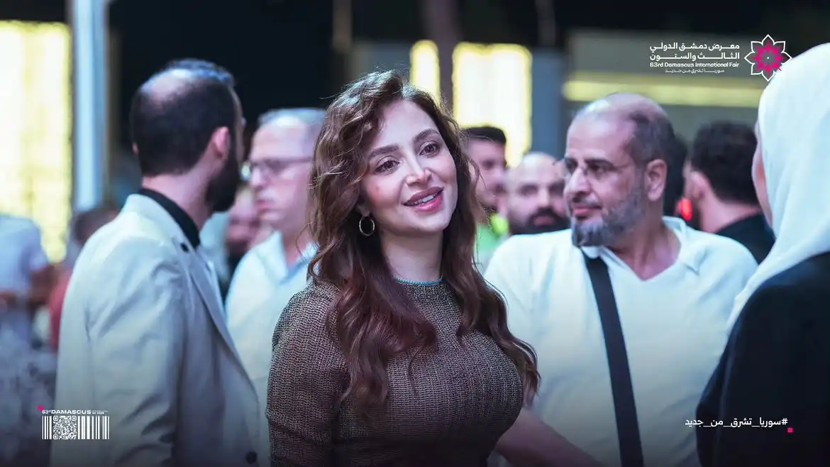 نجوم الدراما السورية في معرض دمشق الدولي
