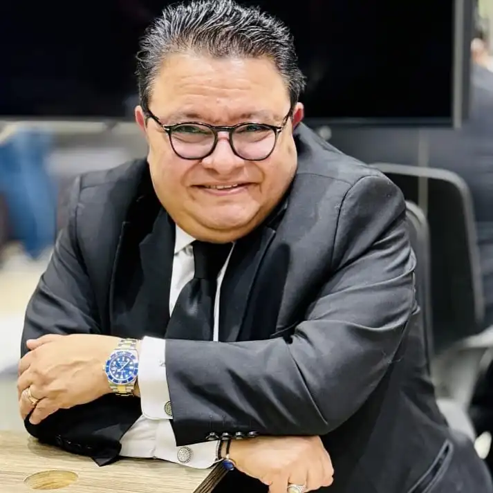 خالد جلال.. المسرح يقوده إلى مجلس الشيوخ
