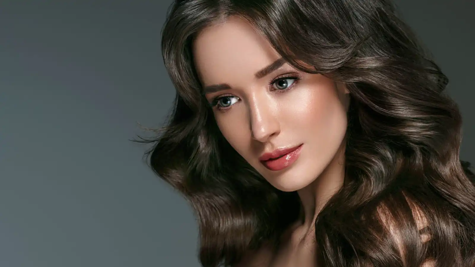 مكياج 2026 بصيحات جمالية جديدة