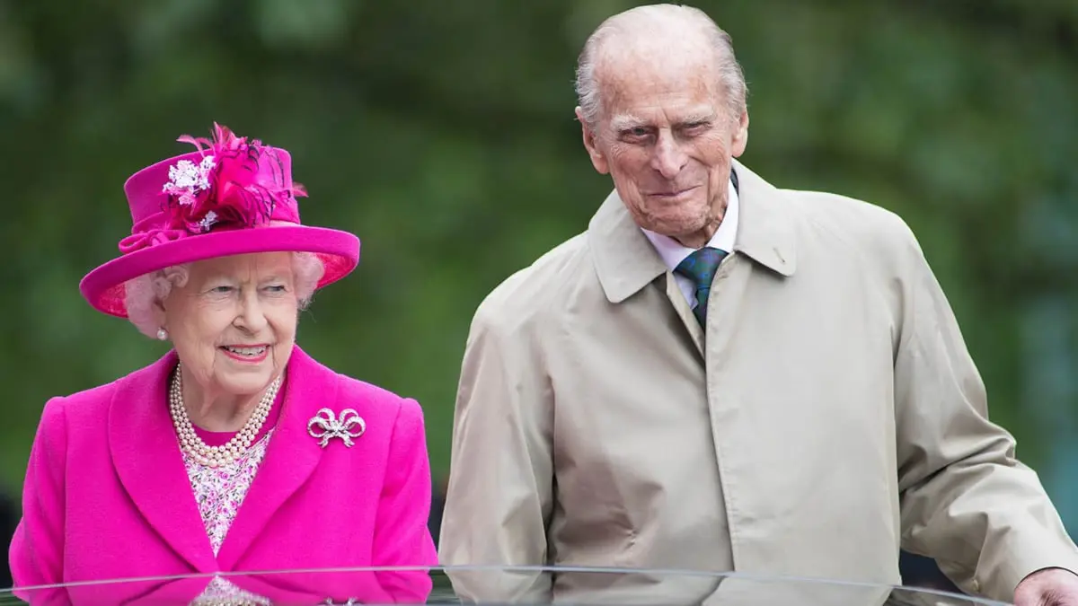 الملكة إليزابيث تشيد بزوجها الراحل في خطاب عيد ميلاد مؤثر