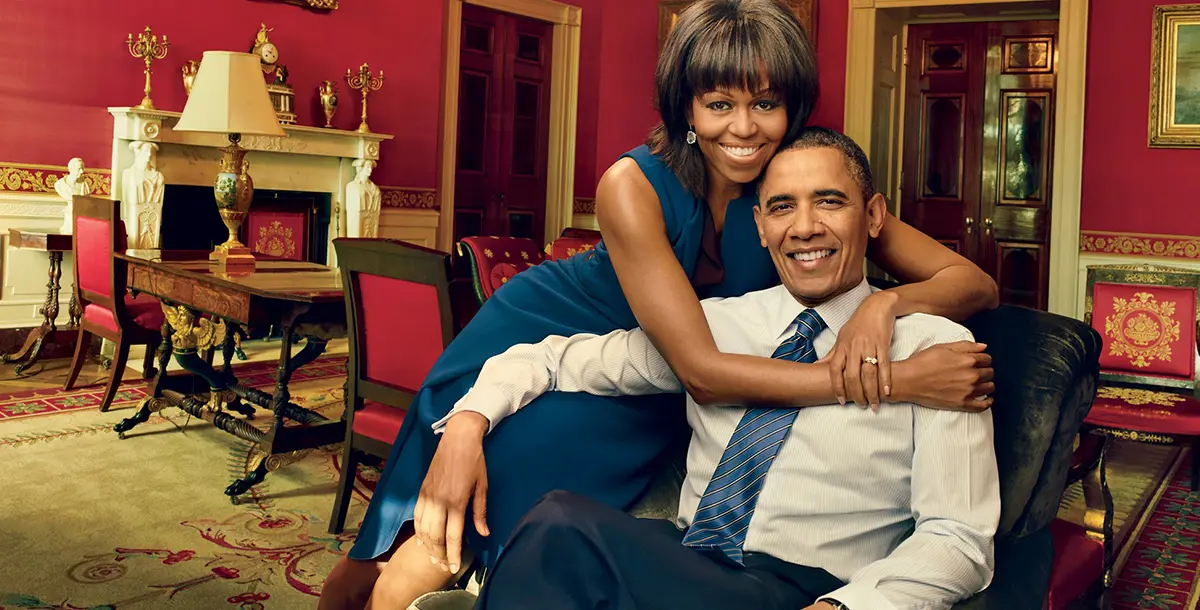 باراك أوباما "كلاسيكي" .. وهذا ما أهداه لزوجته في يوم ميلادها