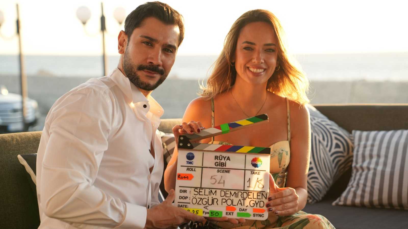 إعلان مسلسل "مثل الحلم" التركي.. كيف ظهر الأبطال على الملصق؟