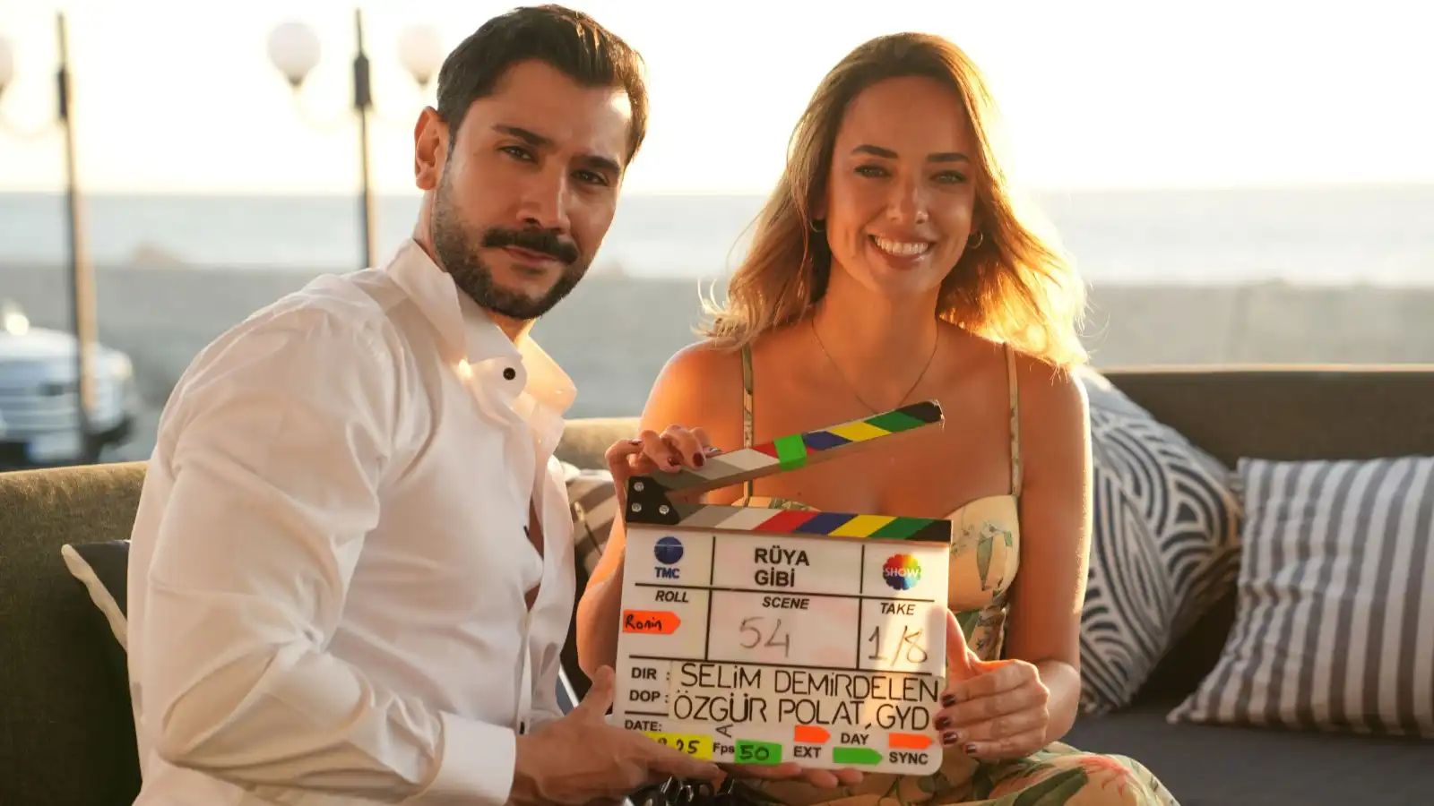إعلان مسلسل "مثل الحلم" التركي.. كيف ظهر الأبطال على الملصق؟