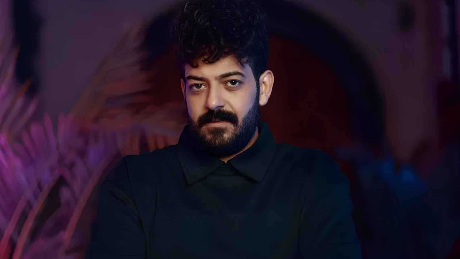 مصطفى كامل يكشف كواليس الساعات الأخيرة قبل وفاة إسماعيل الليثي