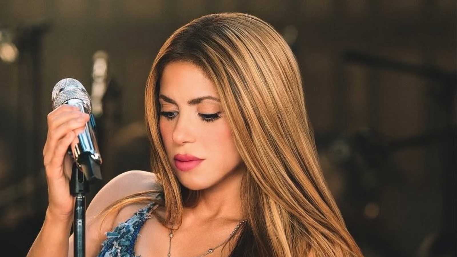 تفاصيل تأجيل حفل شاكيرا في الدوحة وأبوظبي