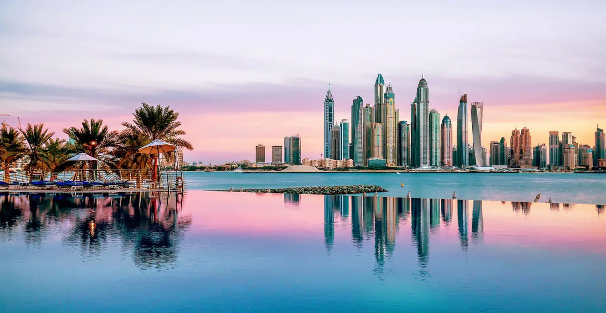فندق ديوكس ضيافة إنجليزية فاخرة في قلب دبي