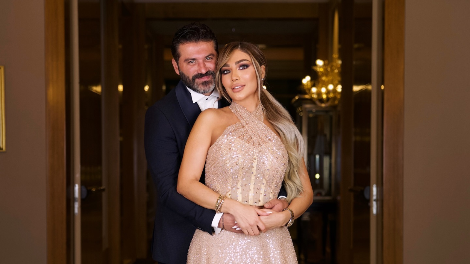 بعمر الأربع سنوات.. نجل لمى الرهونجي ويزن السيد يدخل عالم الأعمال