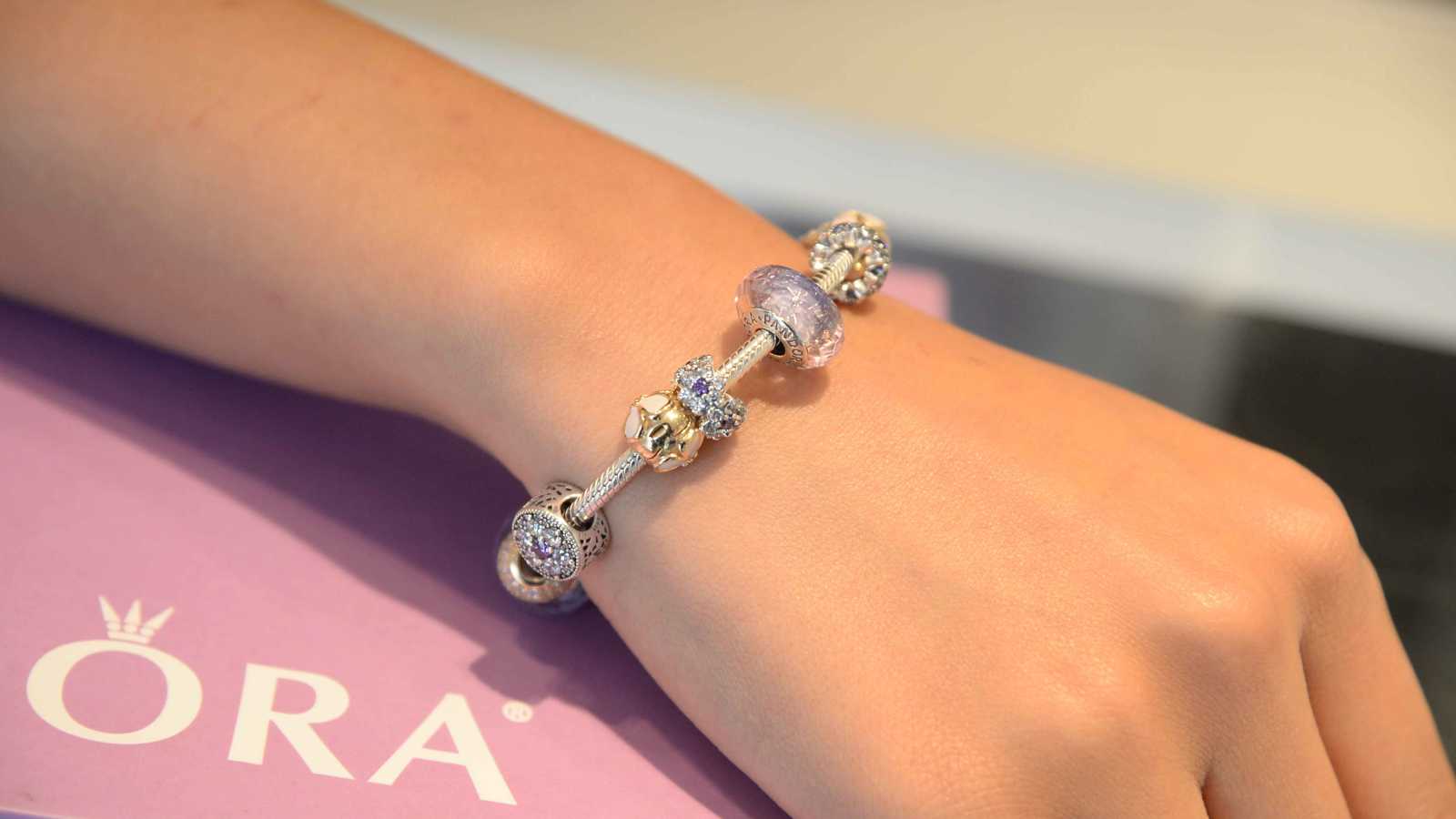 Pandora تختار البلاتين بدل الفضة لمواجهة ارتفاع الأسعار