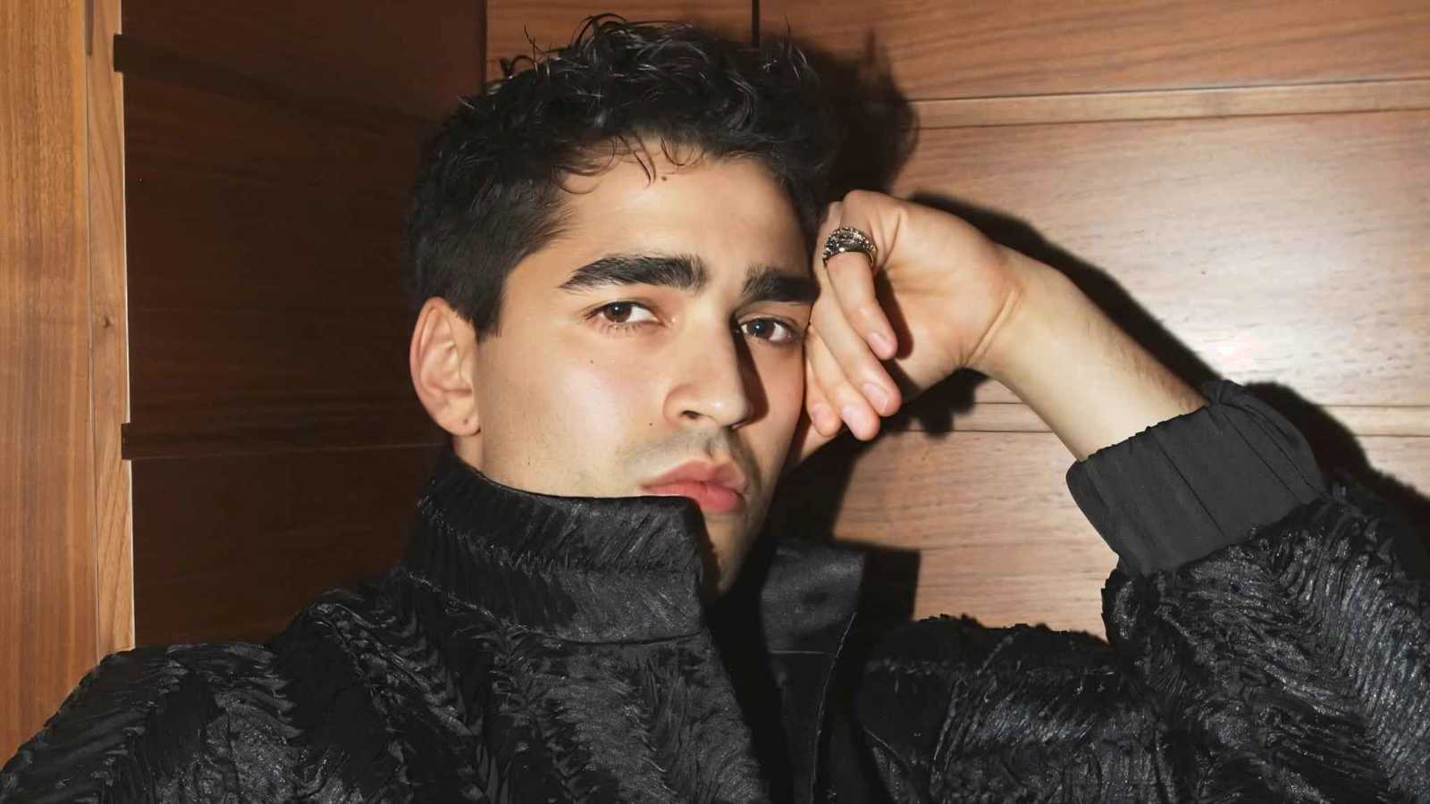 قصي خولي يوثق لحظاته الأولى قبل بدء من سيربح المليون 2 