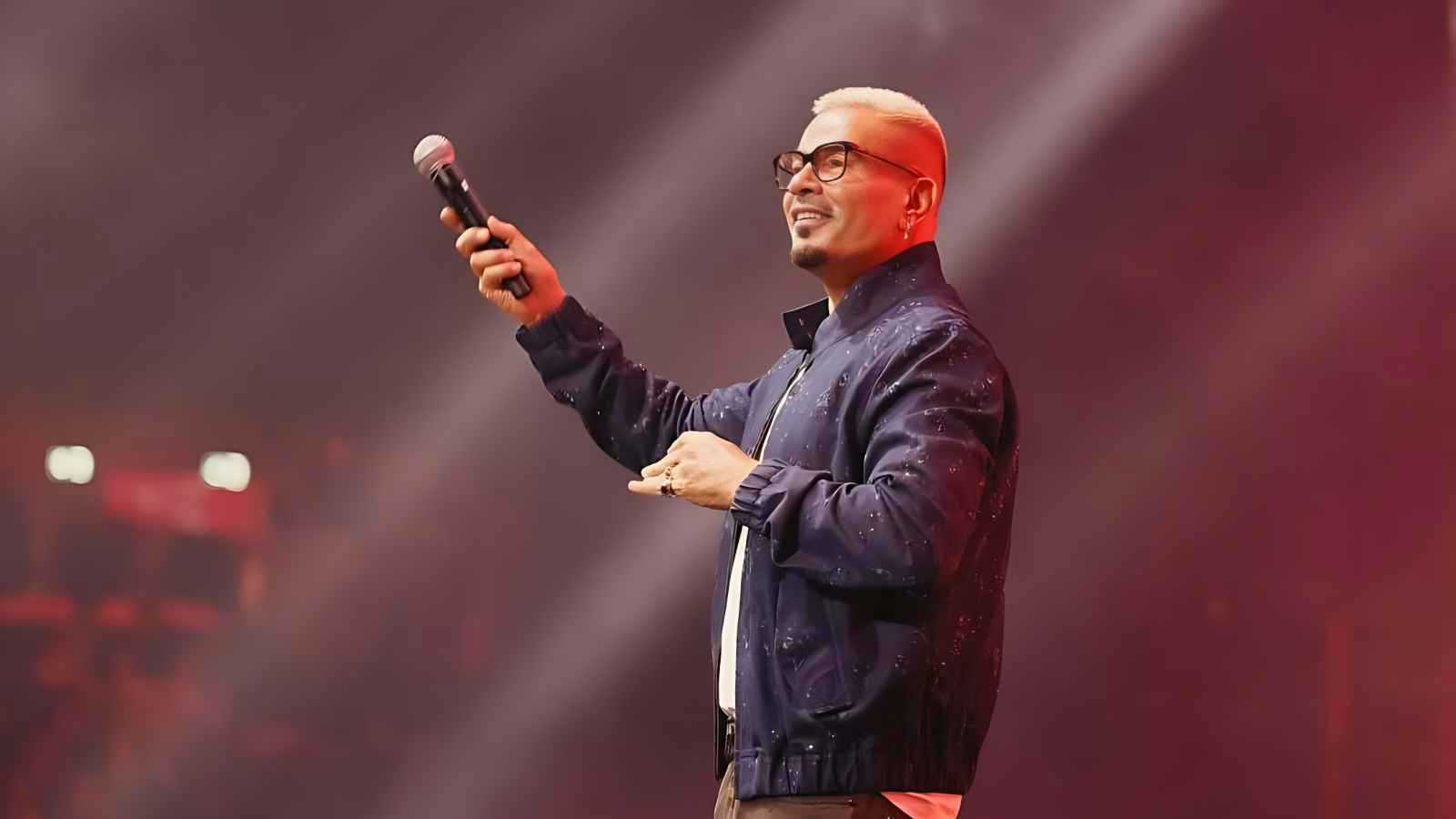 إبراهيم عيسى يكشف أسرار نجاح عمرو دياب الأسطوري