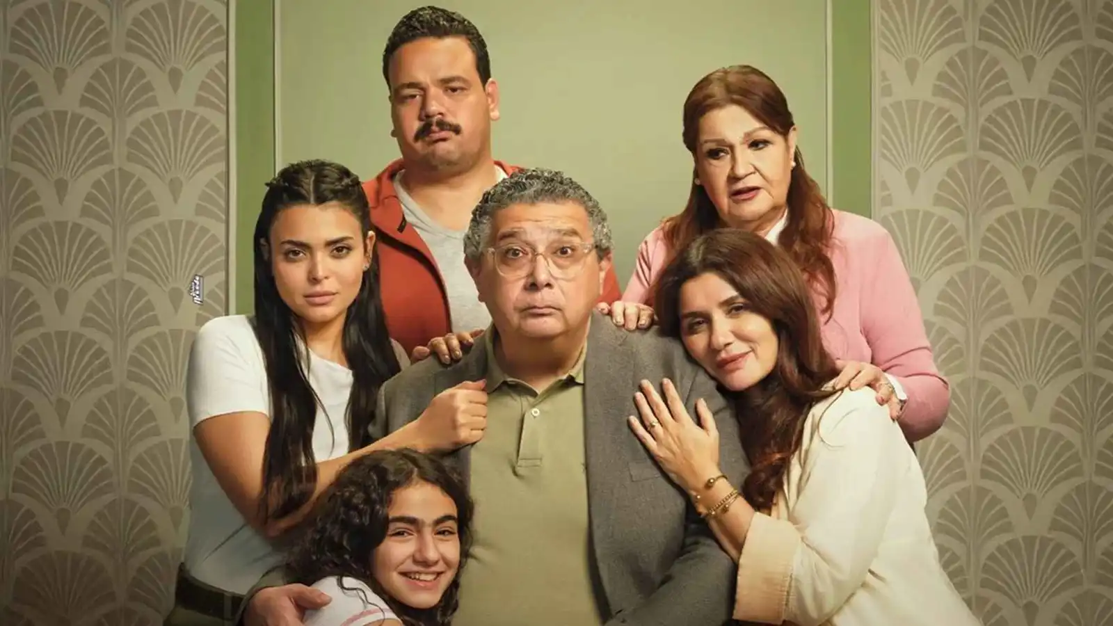 أبطال "فيها إيه يعني" يتألقون بالعرض الأول
