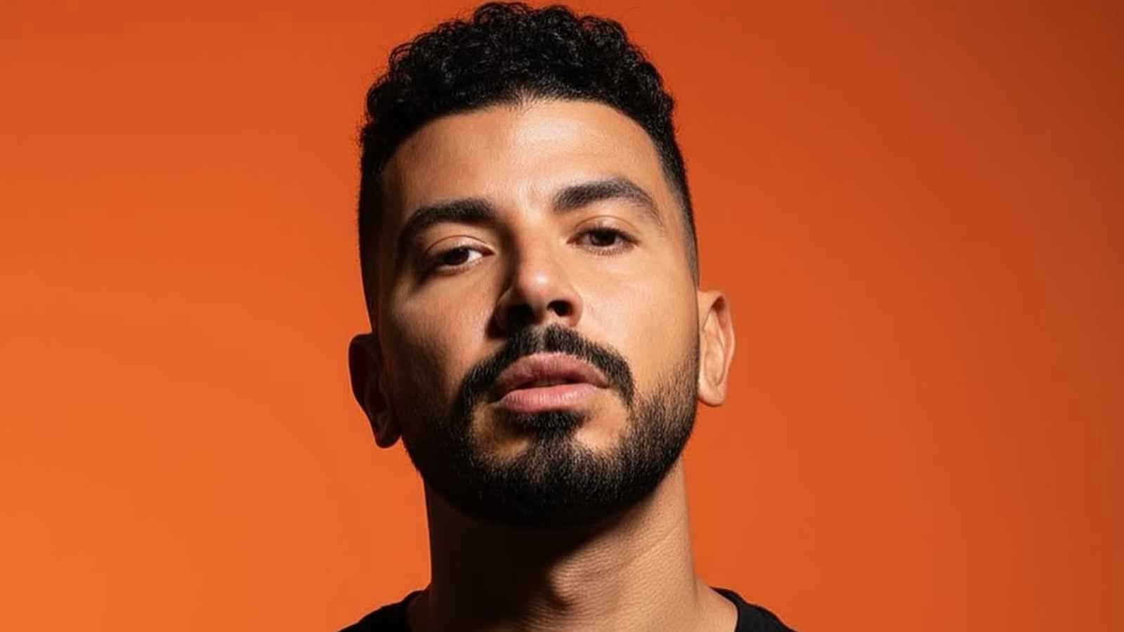 عمل درامي ضخم من 45 حلقة.. بدء تصوير "بيت بابا" لمحمد أنور