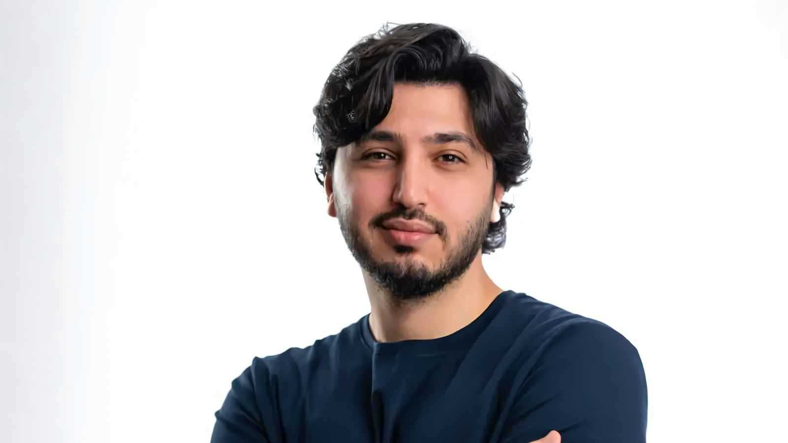 محمد فضل شاكر يرفع سقف الإثارة في "ساوندستورم"