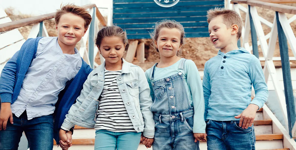 5 أزياء "عصرية" للأطفال.. تعرّفي عليها