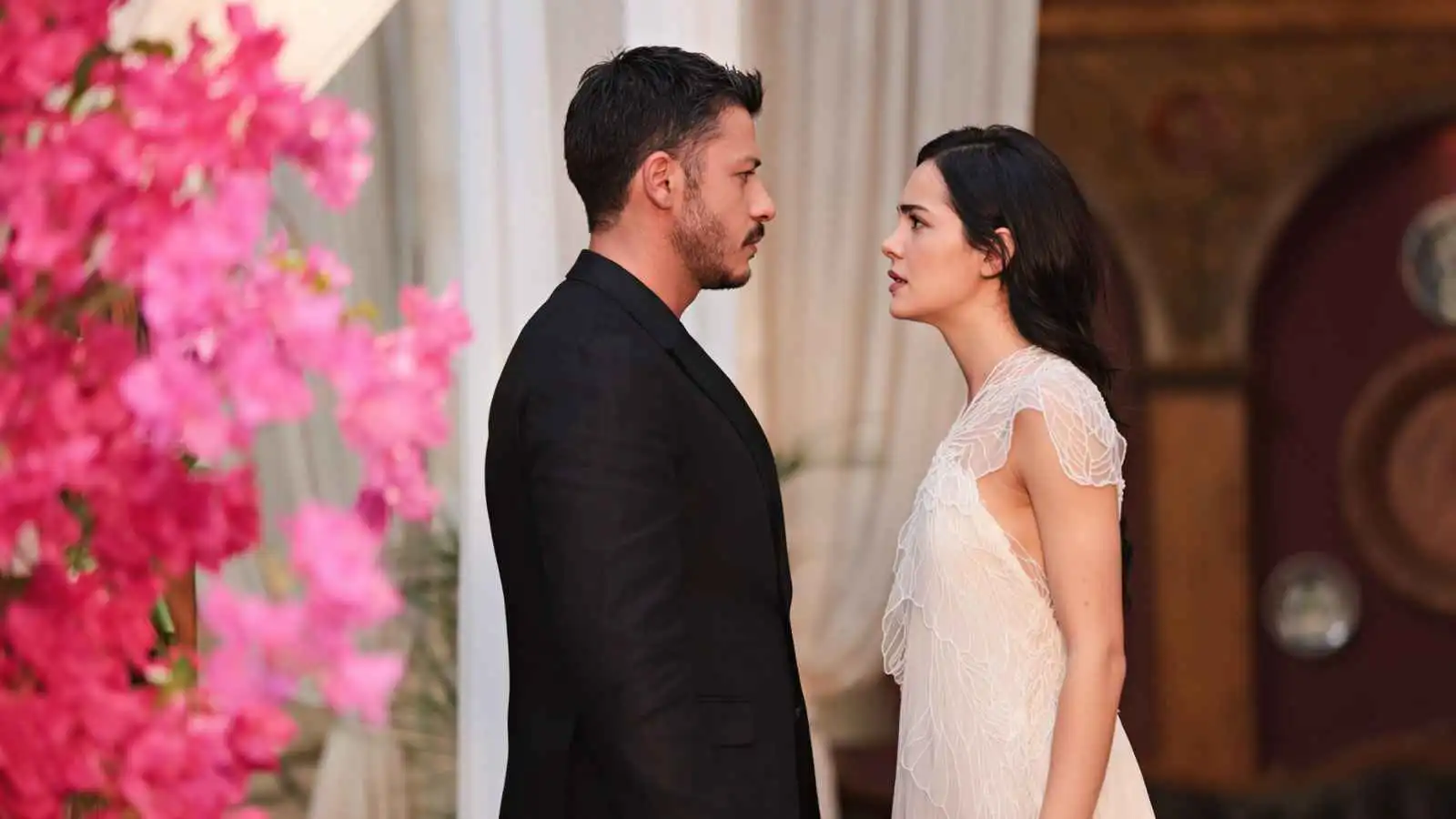 5 مسلسلات تركية حديث السوشال ميديا هذا الصيف