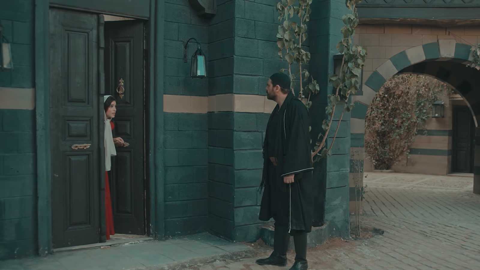 الحلقة 9 من مسلسل "اليتيم": شرارة حب بين "عرسان" وابنة الزعيم