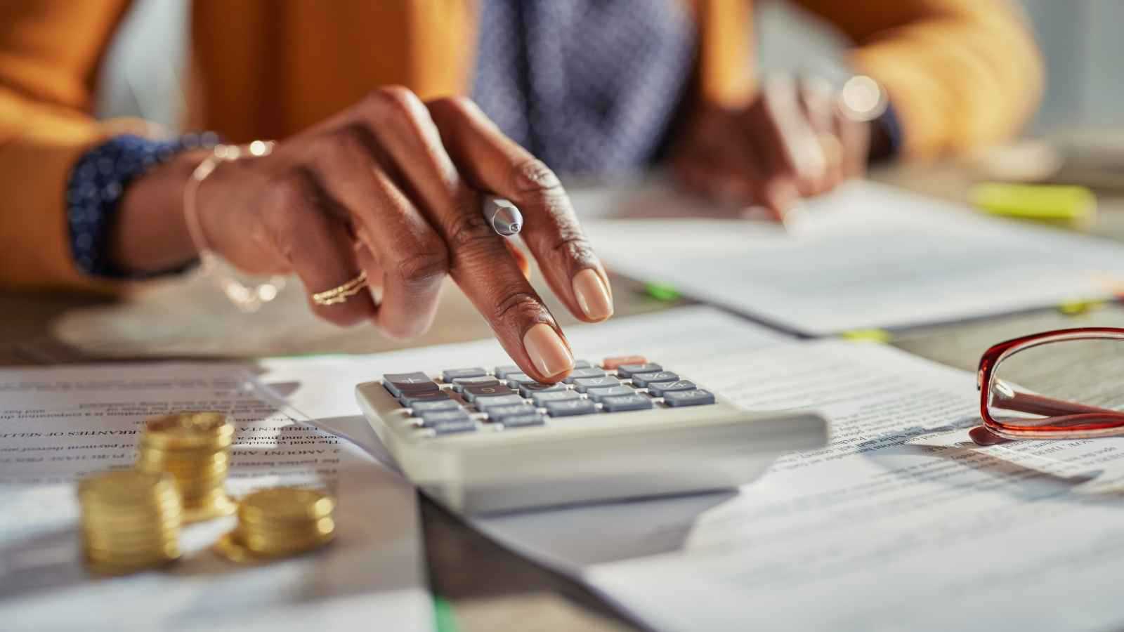 أعيدي ضبط عاداتك المالية في 30 يوما فقط