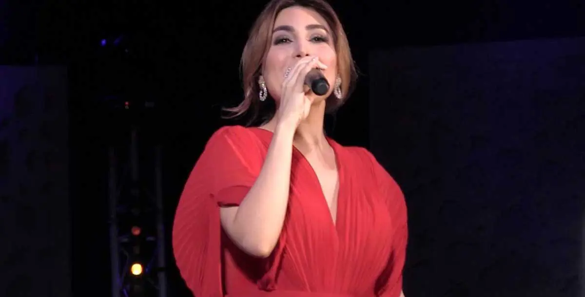 يارا تغني باللهجة المغربية لأول مرة