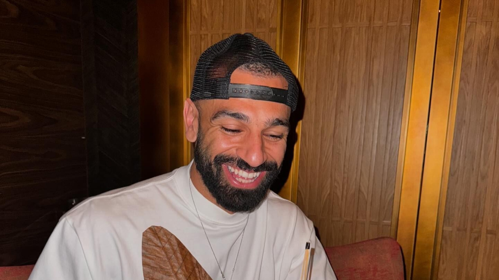 أحمد سعد ومحمد رمضان يقبلان تحدي محمد صلاح (صور)