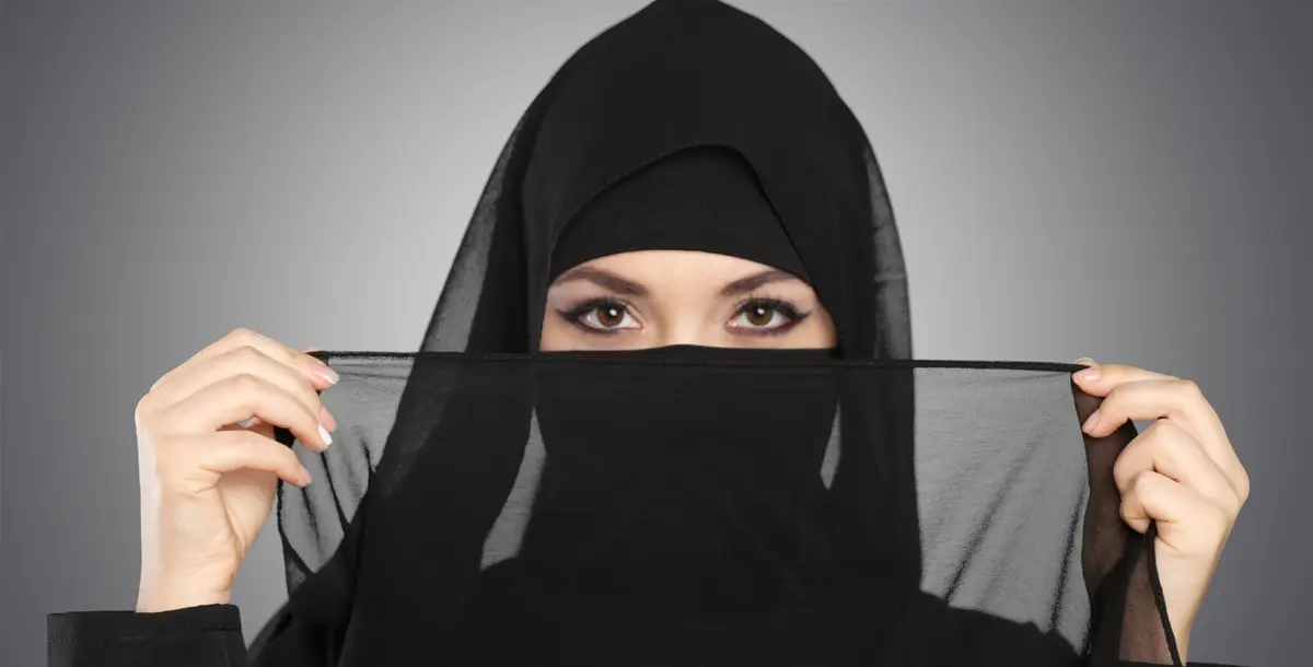 السعودية تنتصر للمرأة بـ4 قرارات في 10 أيام