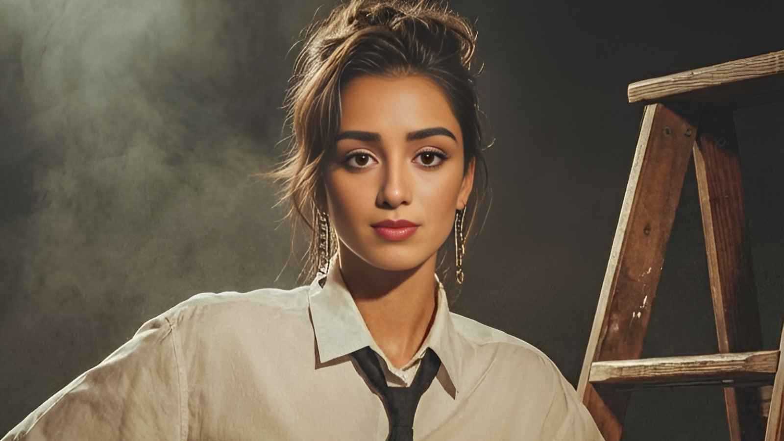 ناينا أفاتار أول مؤثرة افتراضية تغزو عالم بوليوود 