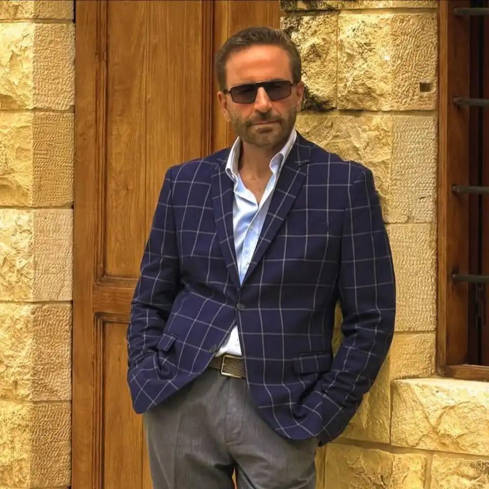 النجم اللبناني غسان صليبا