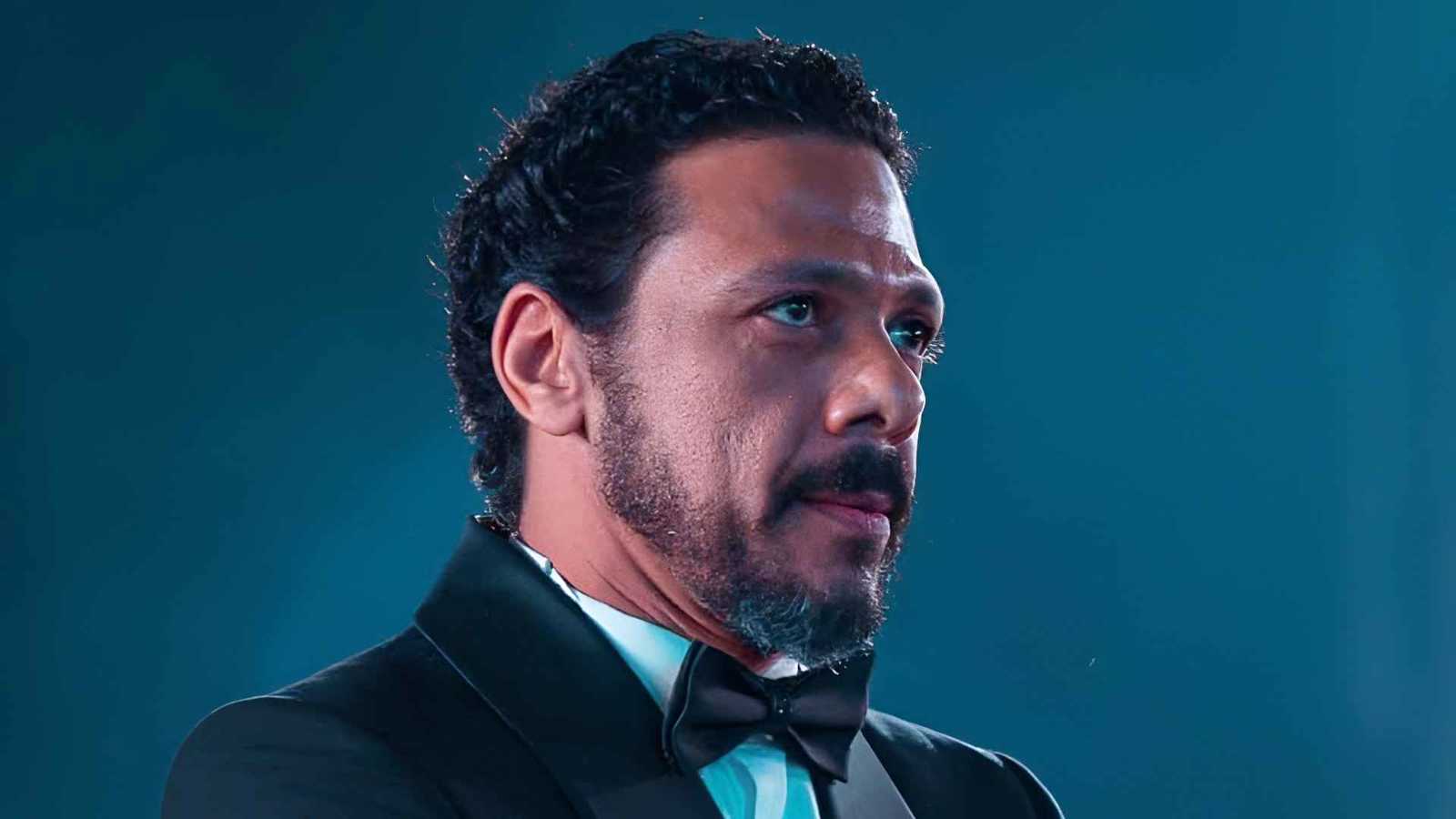 حمزة العيلي يكشف حقيقة مشاركته في "عنبر الموت" لـ منة شلبي 