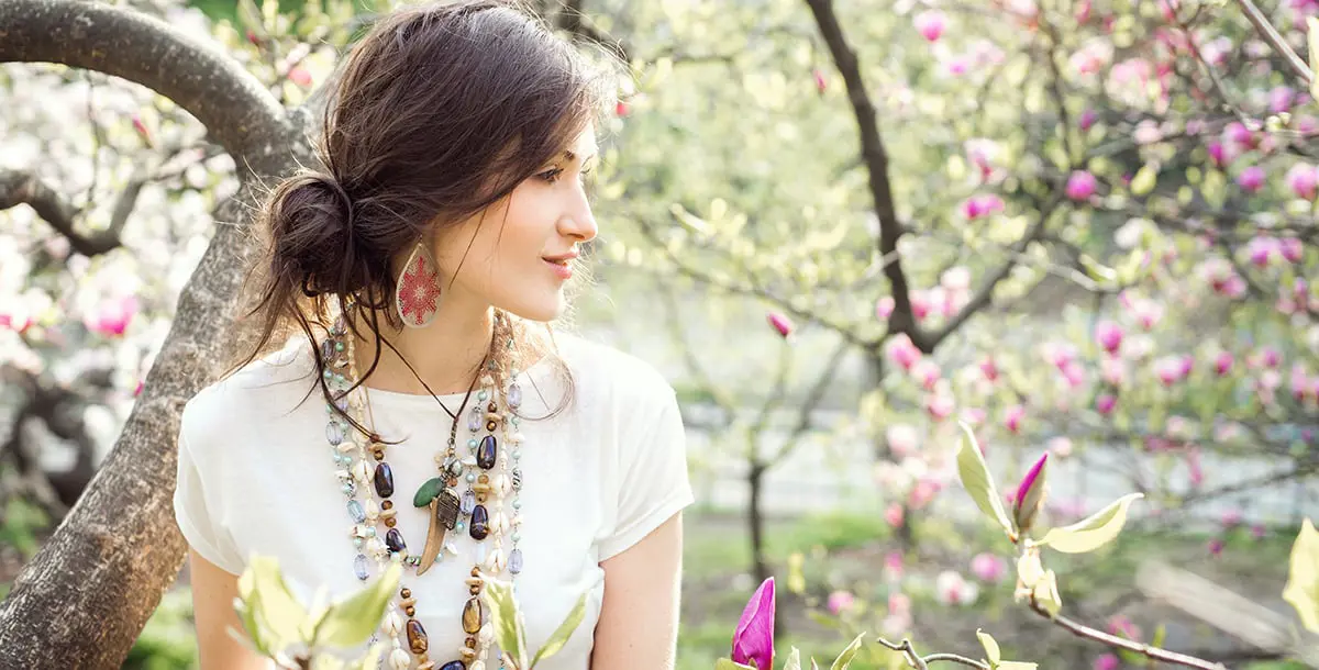6 اتجاهات للمجوهرات يمكنك ارتداؤها هذا الربيع