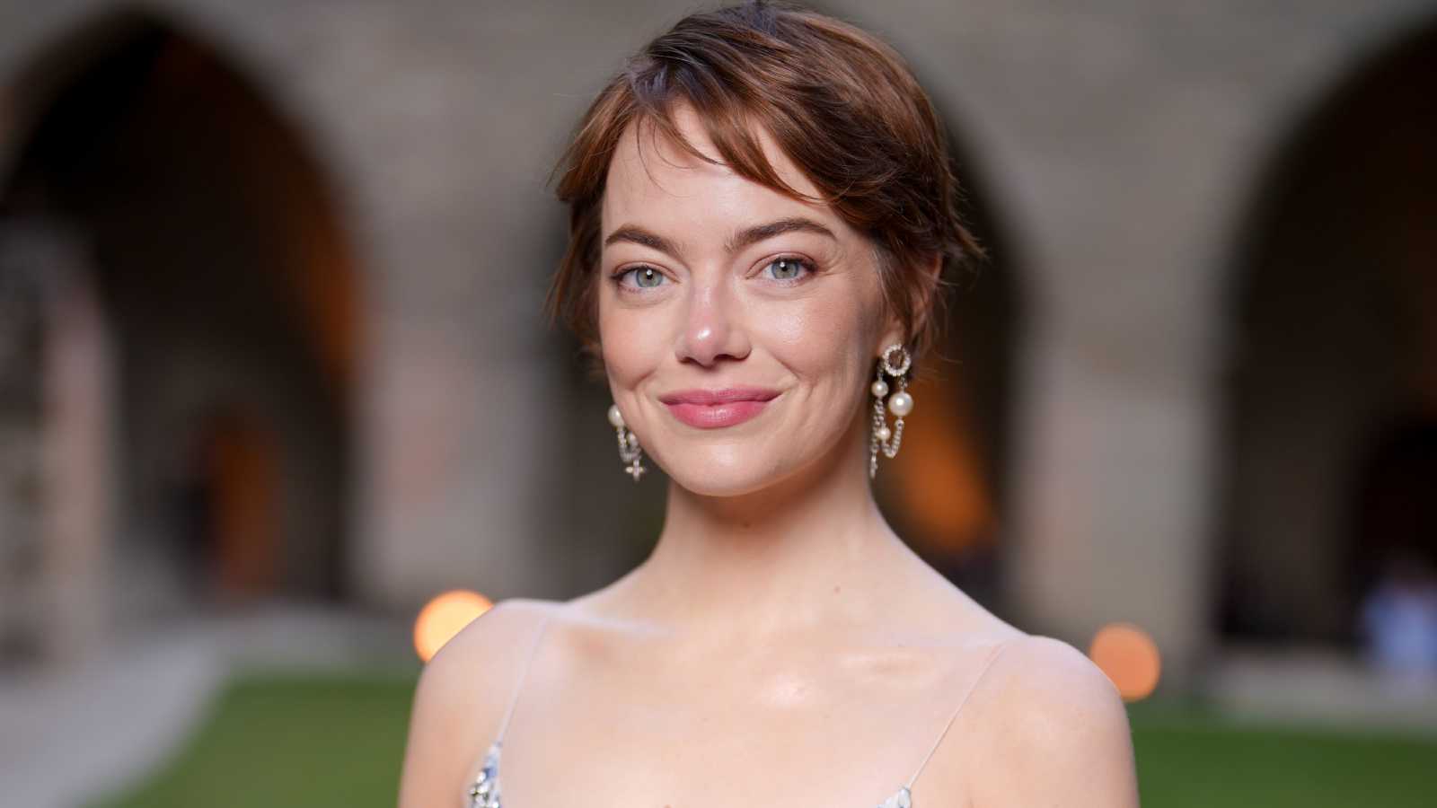 أفضل منتجات العناية بالشعر الأملس والناعم