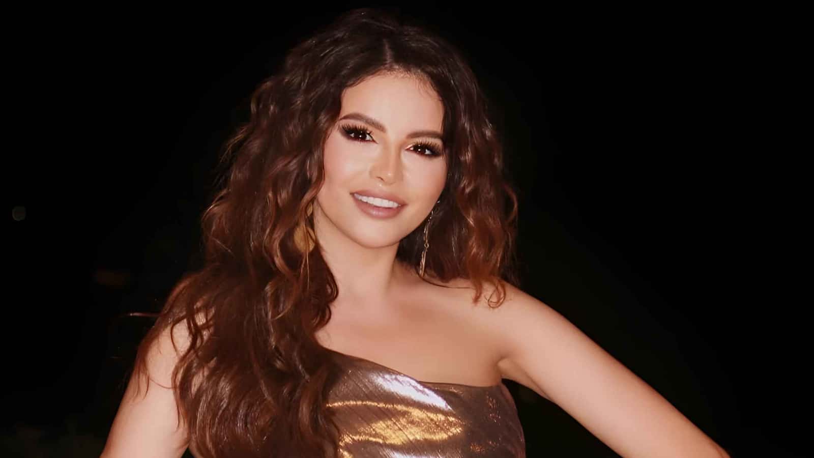 أنجو ريحان تشوق الجمهور لمفاجآت "سلمى" وتكشف علاقتها بـ نادين نجيم