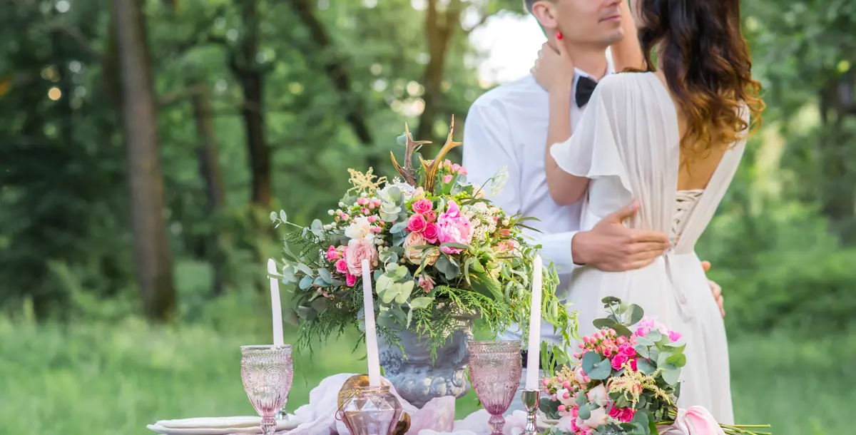 7 عناصر تزيد حفل زفافك إبهارًا وجمالاً