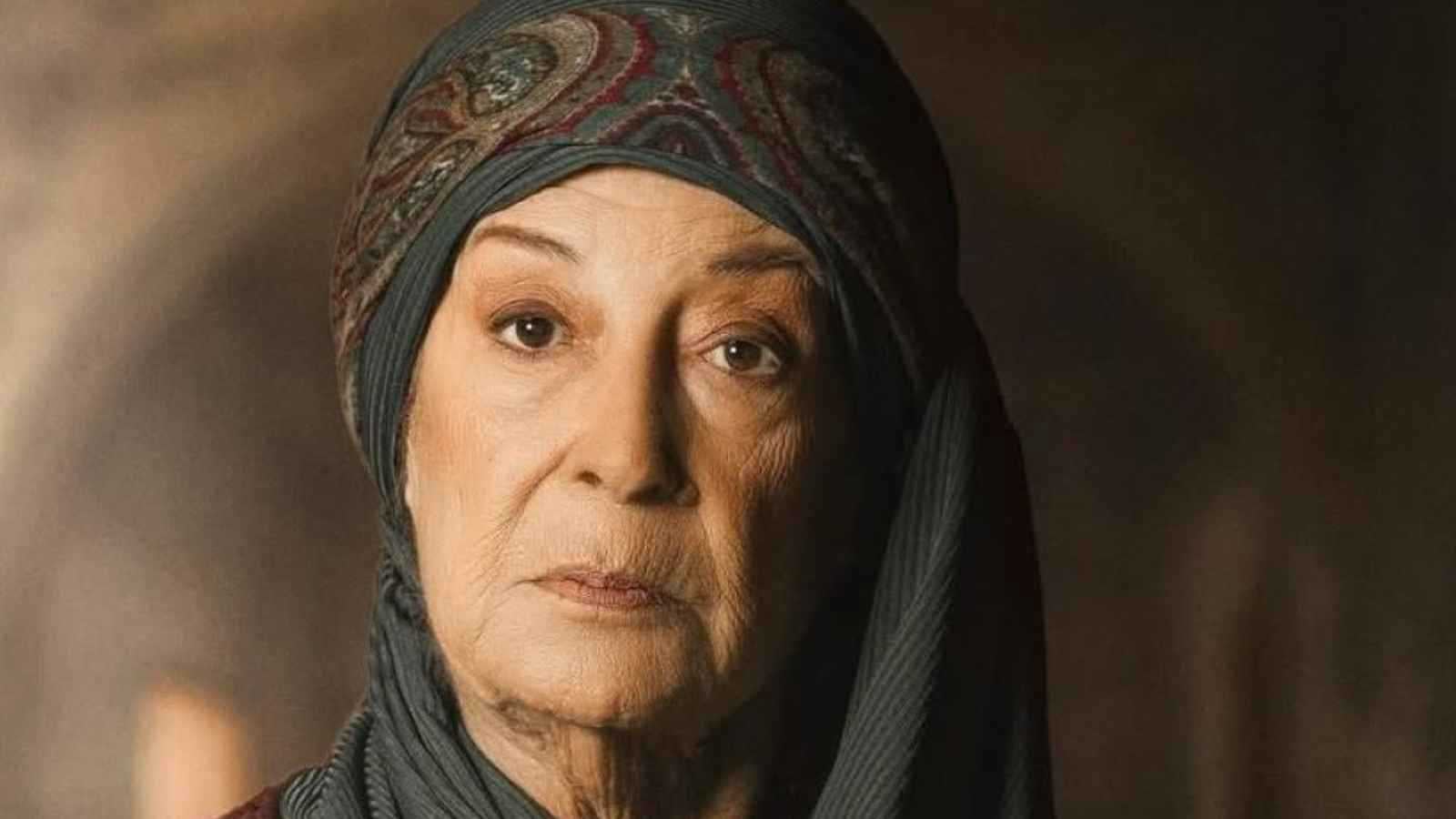 أبطال مسلسل "مولانا" يحتفلون بعيد ميلاد منى واصف