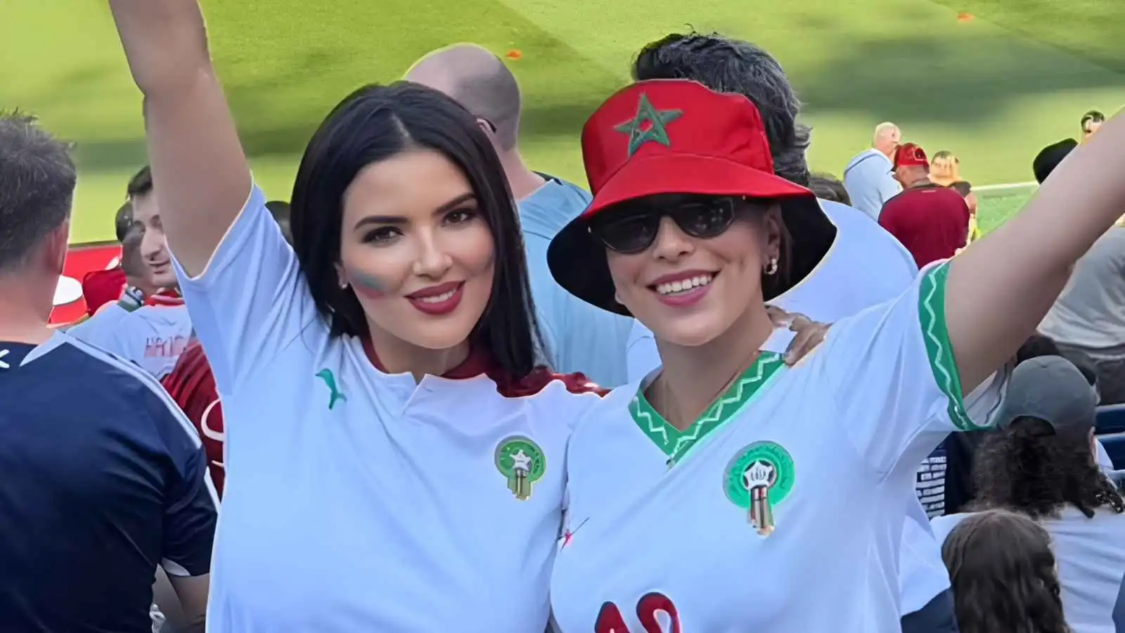 نجوم الفن والمشاهير يحتفلون بفوز المغرب على إسكتلندا في كأس العالم
