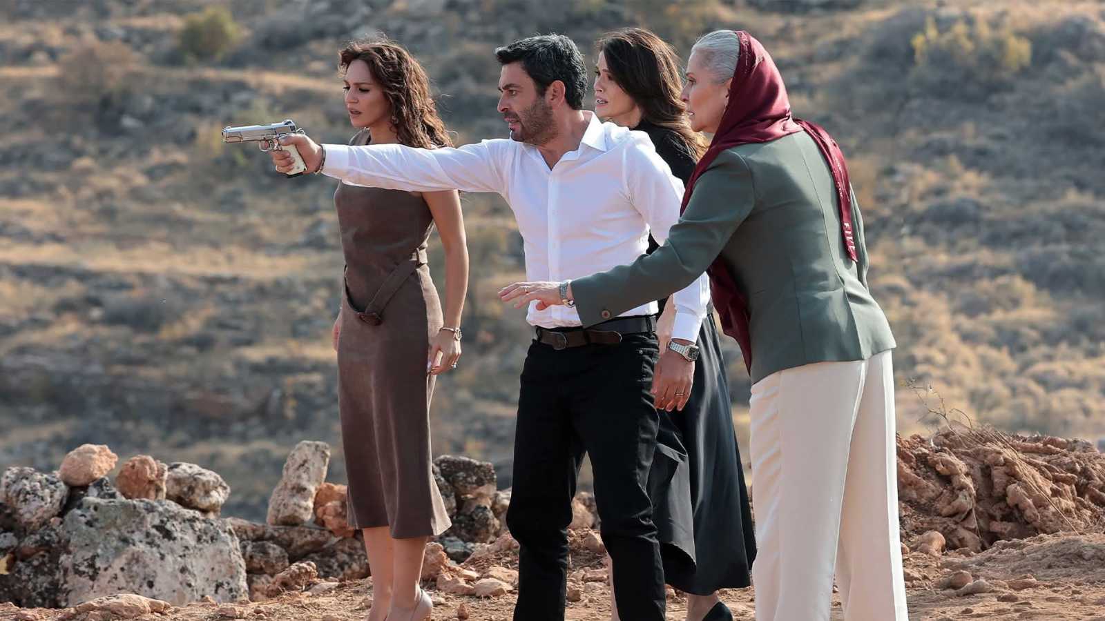 ملخص مسلسل "المدينة البعيدة" الحلقة 38.. هل مات شاهين منتحرا؟