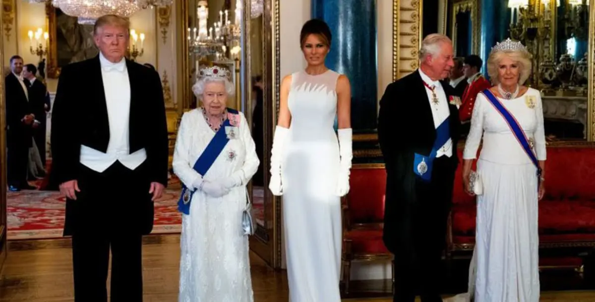 لماذا هيمن "الأبيض" على إطلالات نساء البلاط الملكي في زيارة ترامب لبريطانيا؟