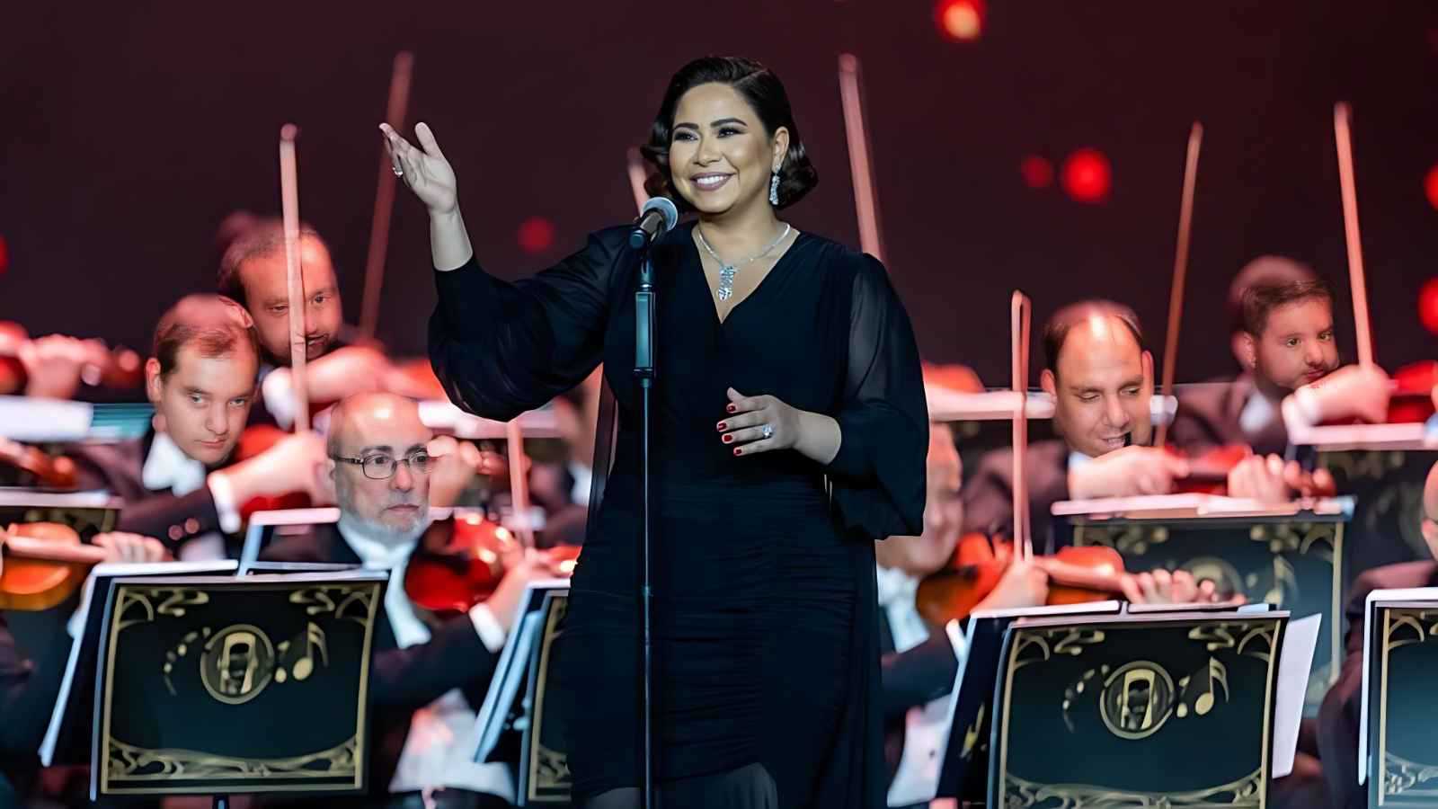 شيرين عبد الوهاب تحسم الجدل حول بيع صفحاتها